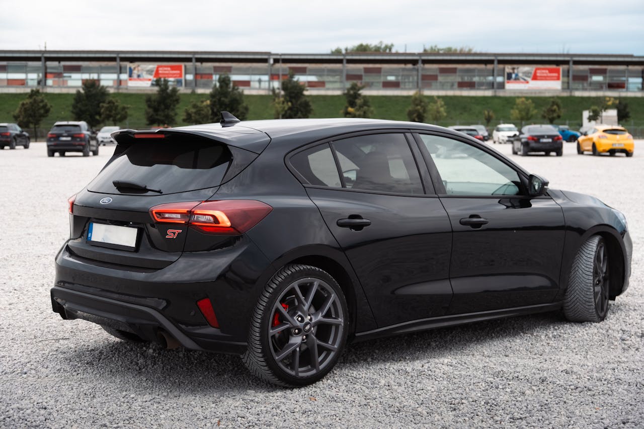 Hatchback (Self-Drive)